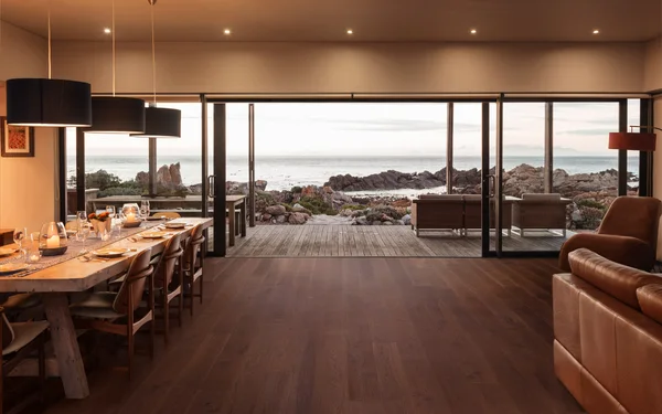 CRAFT Cádiz — Engineered hickory flooring selection with LeviArs Design & Remodeling