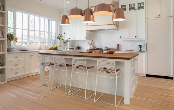 CRAFT Loreto — Engineered hickory flooring selection with LeviArs Design & Remodeling