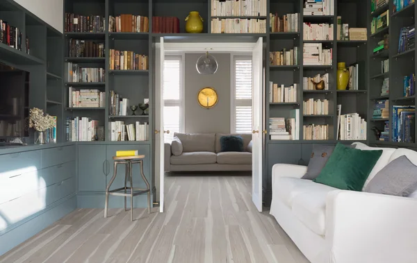 CRAFT Orissa — Engineered hickory flooring selection with LeviArs Design & Remodeling