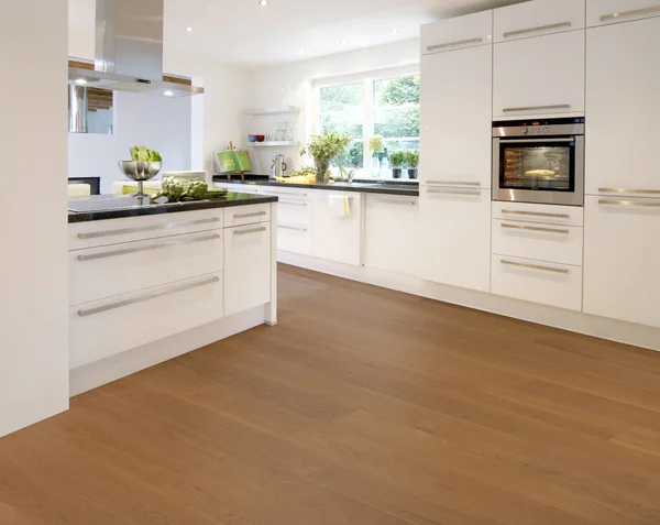 CRAFT Oxford — Engineered white oak flooring selection with LeviArs Design & Remodeling