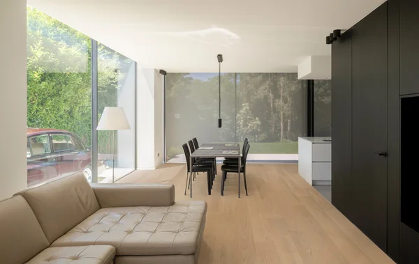 CRAFT Villanova — Engineered select northern oak (red oak) flooring selection with LeviArs Design & Remodeling