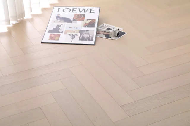 Vandyck Bella/525 — flooring selection with LeviArs Design & Remodeling
